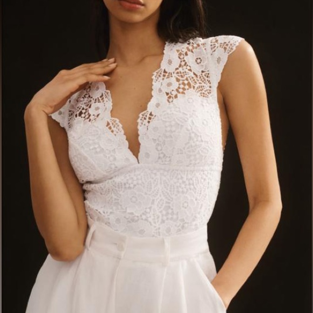 Anthropologie Alandra Cap-Sleeve Lace Bodysuit in White, Size XS